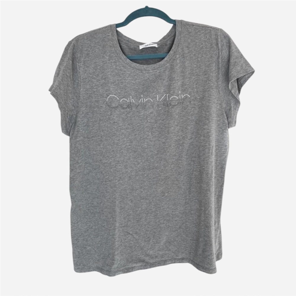 Calvin Klein T-shirt